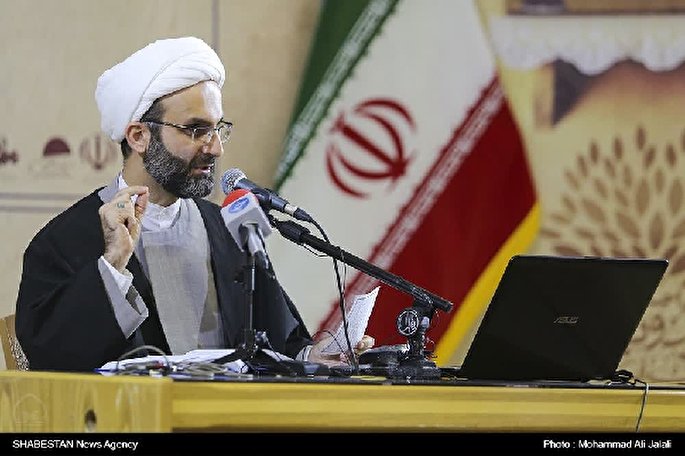 استقامت اجتماعی از بایسته‌های مهم برای زمینه‌سازی ظهور است