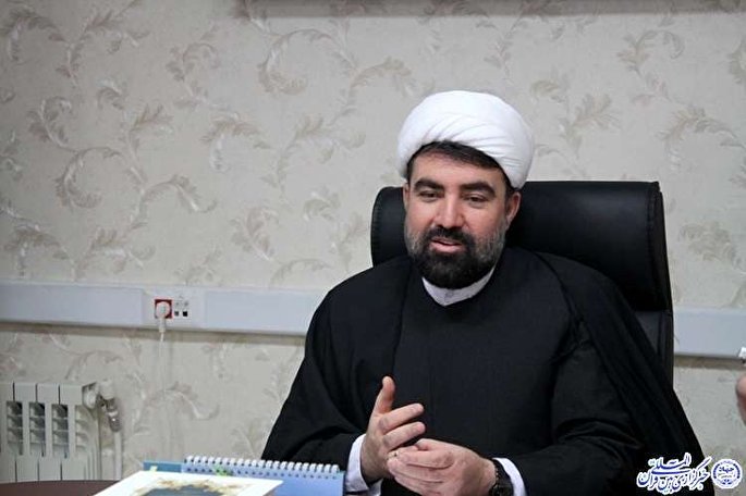 استفاده از ظرفیت بقاع متبرکه در اجرای طرح‌های اشتغال‌زایی با همکاری جهاددانشگاهی