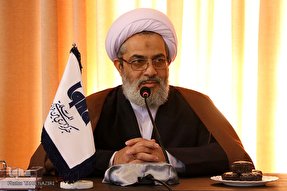 ضرورت برقراری ارتباط ائمه جمعه با دانش‌آموزان