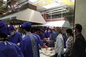 راه‌اندازی ۷۲ آشپزخانه طرح اطعام حسینی در بوشهر