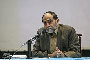 رمزگشایی شهید فخری‌زاده از تعامل فلسفه و فیزیک برای شناخت خداوند