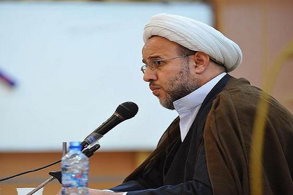 تقیه بجا مورد تأیید ائمه(ع) است / اهل بیت(ع)؛ مصداق کامل «انعمت علیهم»