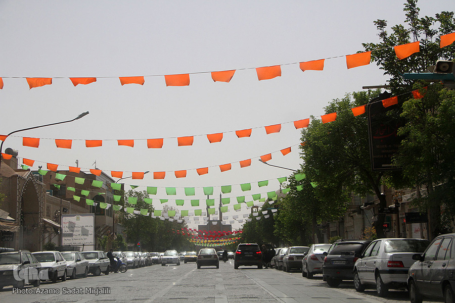 آذین بندی سنتی نیمه شعبان در مسجد موسی ابن جعفر(ع) یزد‎