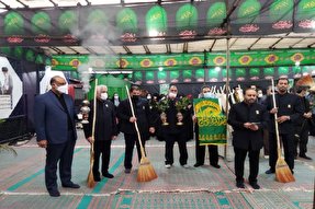 عکس | عطر افشانی و غبارروبی بیت‌الزهرا(س) کرمان