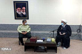 دیدار فرمانده ناجا کشور با نماینده ولی‌فقیه در استان بوشهر + عکس