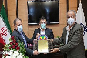 ایستادگی مدافعان سلامت در تاریخ ماندگار شد