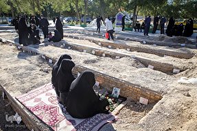 عکس | آرامستان‌های مشهد در پیک پنجم کرونا