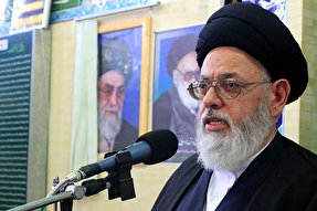 چرا امام حسین(ع) چراغ هدایت و کشتی نجات است