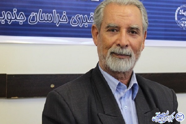 تقلیدی که ریشه کهن زبان فارسی را می&zwnj;خشکاند