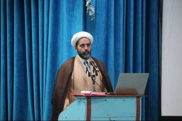 امیدآفرینی در جامعه یکی از محورهای مهم جهاد تبیین است