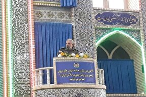 ایستادگی قاطع ارتش در برابر تهدیدات دشمنان