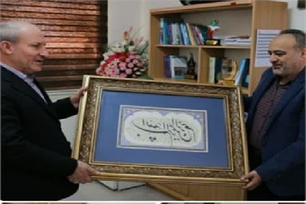 مظلومیت استان ایلام طی دفاع مقدس در آثار هنری به نمایش گذاشته شود