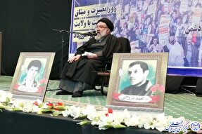 هیچ توطئه‌ای نمی‌تواند اسلام را از ملت ایران جدا کند