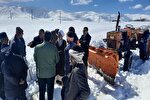 بازدید میدانی امام‌جمعه شهرکرد از مناطق گرفتار در برف +فیلم و عکس