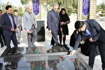 عکس | ادای احترام هیئت رئیسه جهاددانشگاهی خوزستان به مقام شهدا