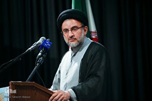 بقاع متبرکه پرچمدار فعالیت‌های قرآنی کشور می‌شوند