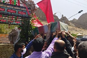 عکس | تشییع شهید گمنام ۱۹ ساله در کرمان