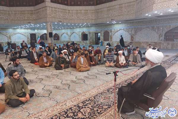 وحدت علم و فرهنگ زمینه‌ساز توسعه و پیشرفت همه‌جانبه نظام می‌شود + عکس