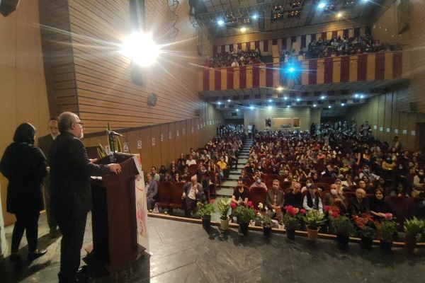 نمایشگاه نقاشی شمیم هنر در رودسر افتتاح شد