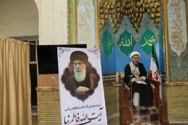 آیت‌الله فاطمی‌نیا در فتنه 88 جریانات را تبیین و از انقلاب دفاع کرد