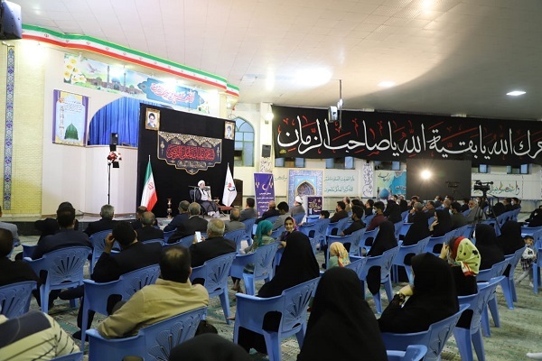 عکس | نماینده رهبری در سیستان‌وبلوچستان با جمعی از خانواده معظم شهدا در زاهدان دیدار کرد