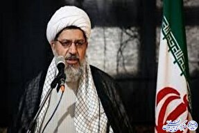 ملت فلسطین با انتقاضه خود در برابر خائنان ایستادگی کرده‌اند