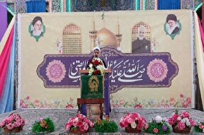 ضرورت مواظبت از هویت انقلاب