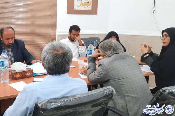 برگزاری دومین نشست «مشاعره علوی» در بوشهر + عکس