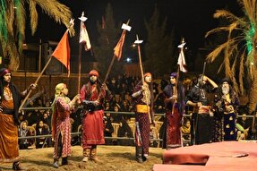 عکس | تعزیه‌خوانی شب شهادت امام صادق(ع) در ده‌زیار