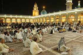 مراسم شب شهادت امام صادق(ع) در مسجد کوفه