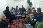 دیدار استاندار یزد با خانواده شهیدان «ضیغمیان»