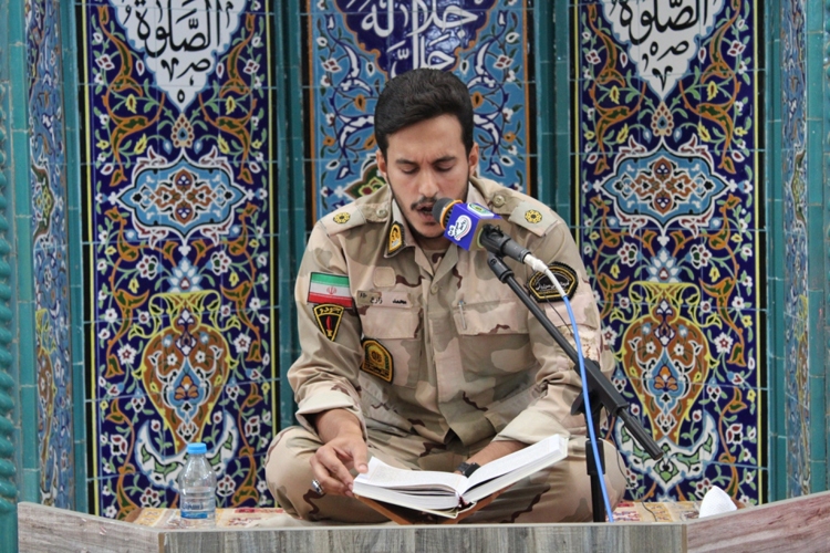 رقابت ۴۰۰ نفر در مسابقات قرآن نیروی انتظامی گیلان + عکس