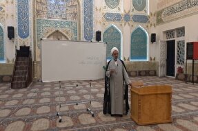 جلسه هفتگی تفسیر قرآن در رفسنجان برگزار شد