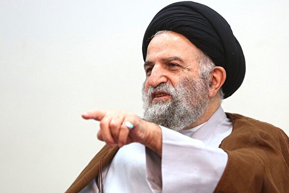 فیلم | ویژگی‌های تفسیر قرآن علامه طباطبایی(ره)