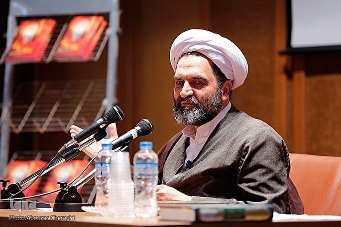 تفسیر متفاوت علامه طباطبایی و امام خمینی از آیه اکمال دین