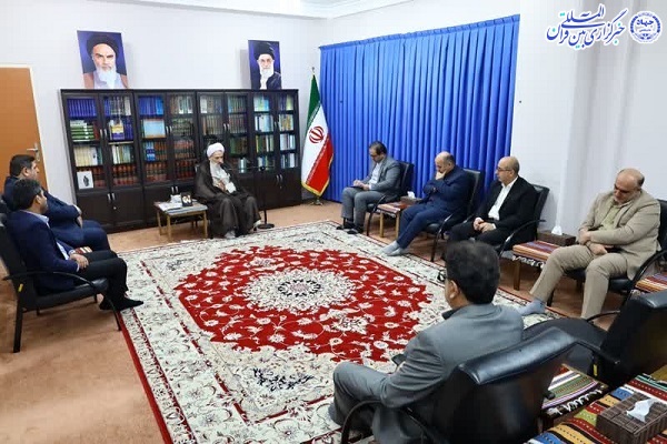 جاذبه‌های گردشگری محور ارتباطات جهانی شود