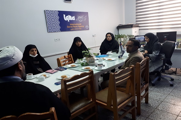 میزگرد ایکنا با موضوع تدبر قرآن کریم