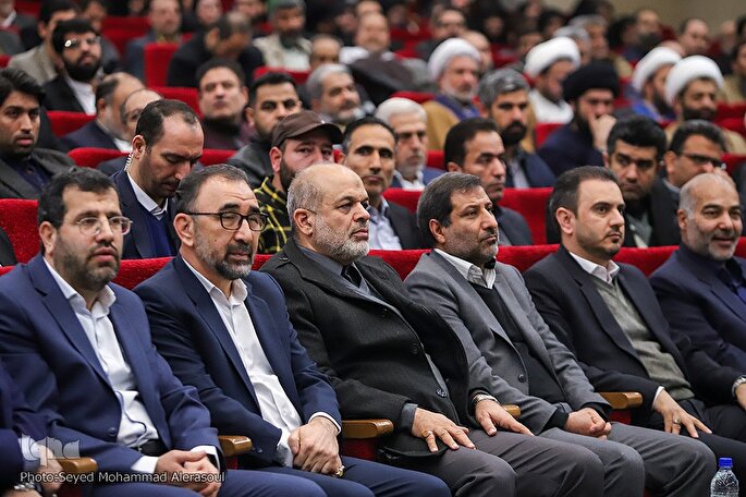 عکس | سفر وزیر کشور به مشهد