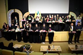 32 حافظ کل خمین تجلیل شدند