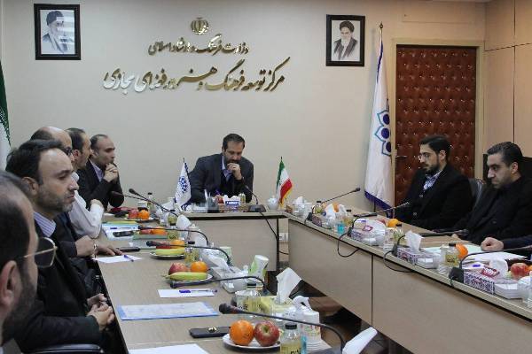 بانک‌ها فقط با شرکت‌های پیامکی مجوزدار قرارداد می‌بندند