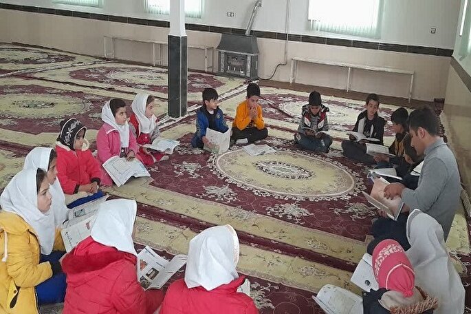 عکس | برگزاری کلاس‌های قرآن در کانون‌های مساجد کردستان
