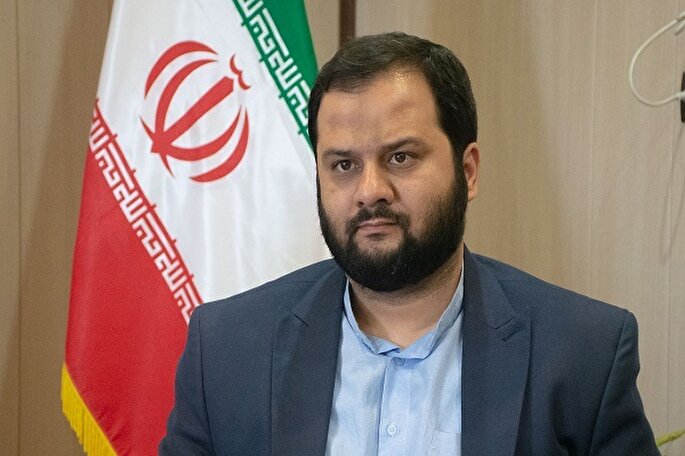 مشارکت در انتخابات ضامن و نگهدارنده انقلاب است