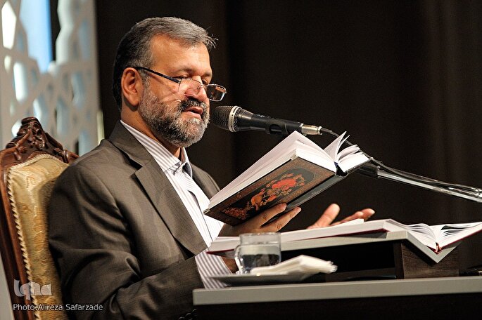 امام حسین(ع) نمونه بارز نفس مطمئنه است