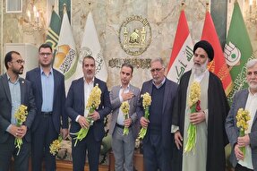 اهدای گل‌های نرگس‌زارهای بهبهان به آستان علوی و حسینی