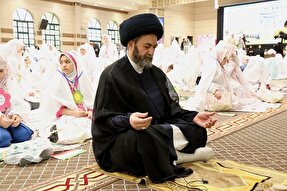 عکس | جشن تکلیف ۲ هزار دانش‌آموز دختر در اردبیل