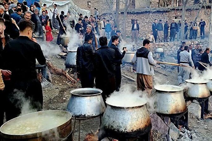 مراسم فرهنگی مذهبی «کشکک» در رزاب سروآباد برگزار شد