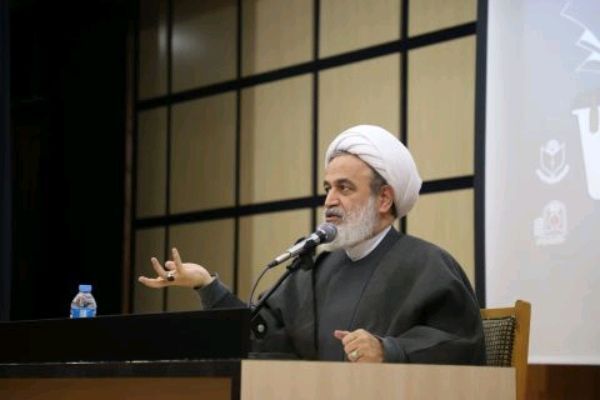 انتخابات، بستری برای عبور از فردیت و رسیدن به جمعیت است