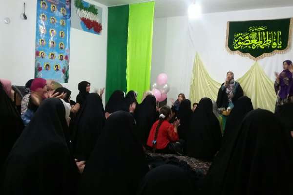 گرامیداشت میلاد حضرت معصومه(س) در کمالشهر برگزار شد + عکس