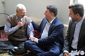 دیدار استاندار یزد با خانواده‌های شهدا و ایثارگران + عکس