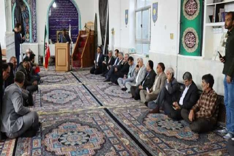 دولت خود را موظف به تأمین زمین برای مسکن می‌داند